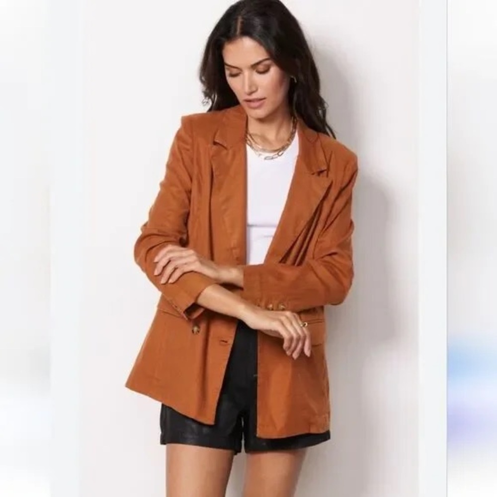 Evereve double breast linen blazer 24K gold/ choclate brown